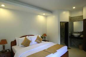 Holy Angkor Hotel
