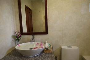 Holy Angkor Hotel