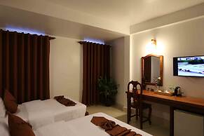 Holy Angkor Hotel