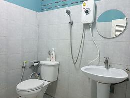 Super Hostel