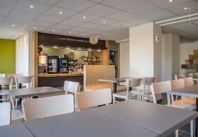 B&B HOTEL Nîmes Ville Active