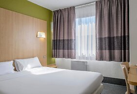 B&B HOTEL Nîmes Ville Active