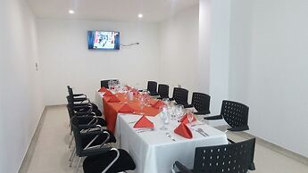 Hotel Titanium Plaza