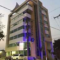 Hotel Titanium Plaza