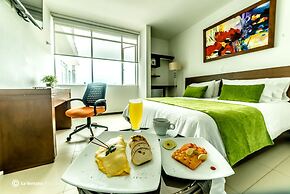 Hotel Titanium Plaza