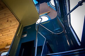 Ceridwen Glamping, Double decker Bus and Yurts