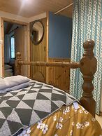 Ceridwen Glamping, Double decker Bus and Yurts