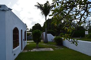 Two Palms Apartment