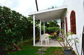 Two Palms Apartment