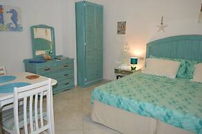 Two Palms Apartment