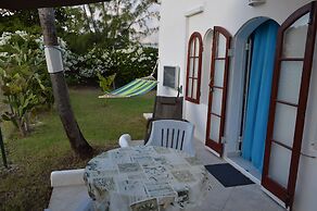 Two Palms Apartment