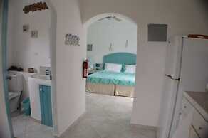 Two Palms Apartment