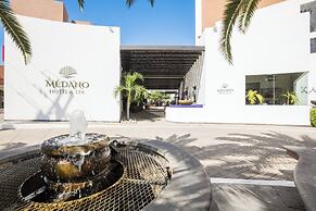 Medano Hotel and Spa