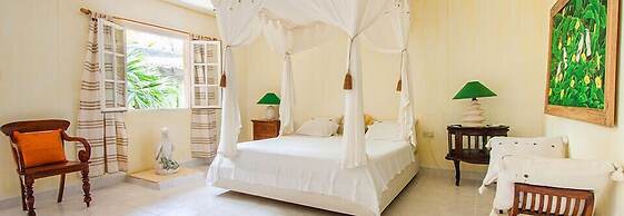 Bougainvilla Hotel