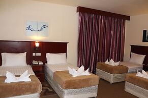 Mariana Hotel