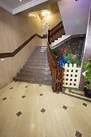 Mariana Hotel