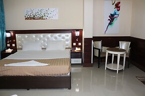 Mariana Hotel