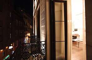Pera Residence