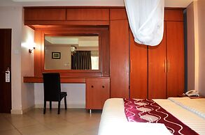 Wash and Wills Hotel