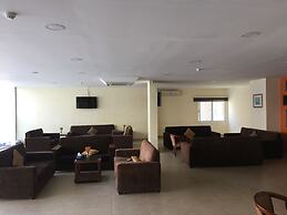 Zaina Plaza Hotel