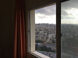 Zaina Plaza Hotel