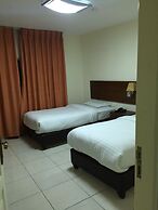 Zaina Plaza Hotel
