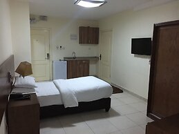 Zaina Plaza Hotel