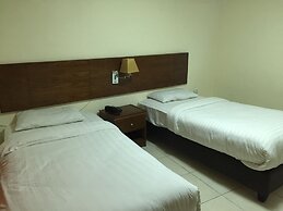 Zaina Plaza Hotel