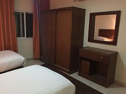 Zaina Plaza Hotel