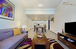 The Curve Hotel