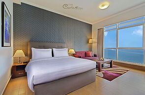 The Curve Hotel