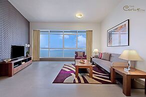 The Curve Hotel