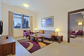 The Curve Hotel