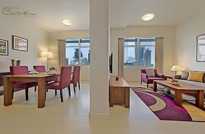 The Curve Hotel
