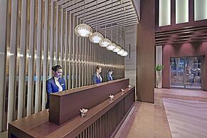 The Curve Hotel