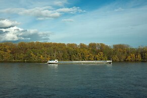 Hotel am Rhein - Wesseling