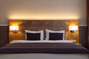 Modern Art Hotel - Maestro