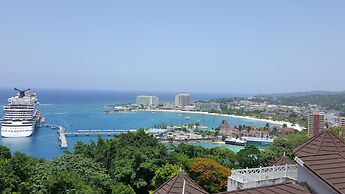 Ocho Rios Villa at Coolshade