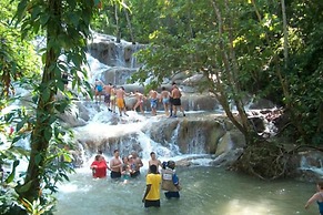 Ocho Rios Villa at Coolshade