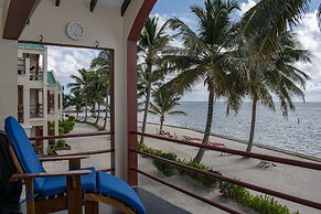 Tres Cocos Resort