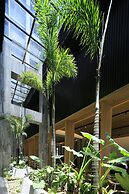 South Urban Hotel