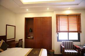 Bounty Hotel