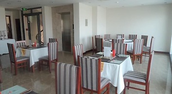 Bounty Hotel