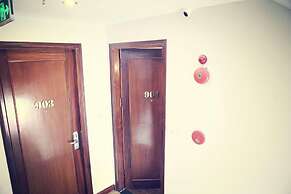 Bounty Hotel