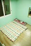 Moiri Guesthouse - Hostel