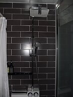 64 Inn Hotel