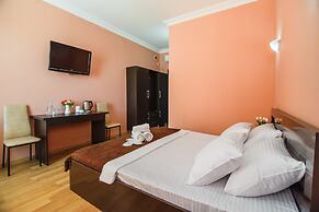 Hotel Egrisi