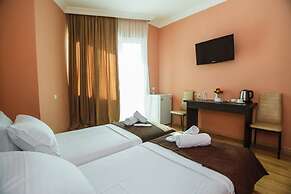 Hotel Egrisi