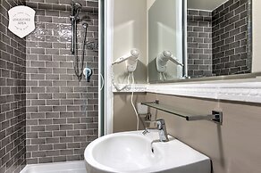 Ramé Suites
