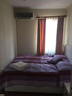 Ali's Residence